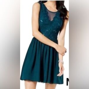 -NWT Speechless Sequin Green Emerald dress Size 5